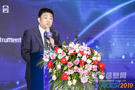 大会报告 汤志东.jpg